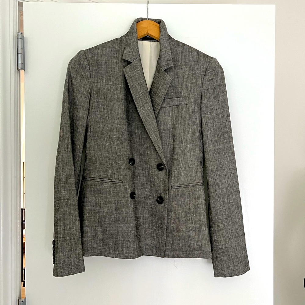 Theory
Grey Double Breasted Linen Blend Fashion Blazer Jacket. NEVER WORN